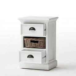 Kleine Landhaus Kommode Venzeno In Weiß 12 Kleine Landhaus Kommode Venzeno In Weiß -Clarendon shop kleine landhaus kommode in weiss mit rattan korb venzeno 04