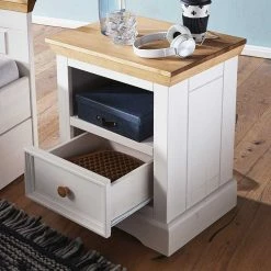 Landhaus Nachtschrank In Weiß & Eichefarben - Envicron -Clarendon shop landhaus nachtschrank in weiss eichefarben aus kiefer massivholz envicron 03