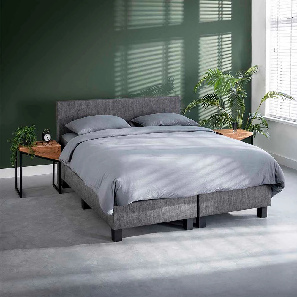 Stylischer Design Nachttisch aus Akazie - Orchid (2er Set) Stylischer Design Nachttisch Aus Akazie - Orchid (2er Set) -Clarendon shop stylischer design nachttisch aus akazie metall in schwarz orchid 04